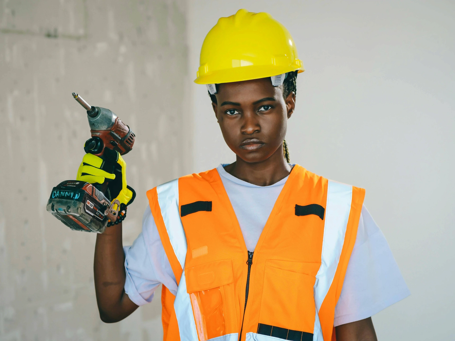 How to Tackle Labour Shortages and Attract Young Talent Before It's Too Late - Labour guide for contractors