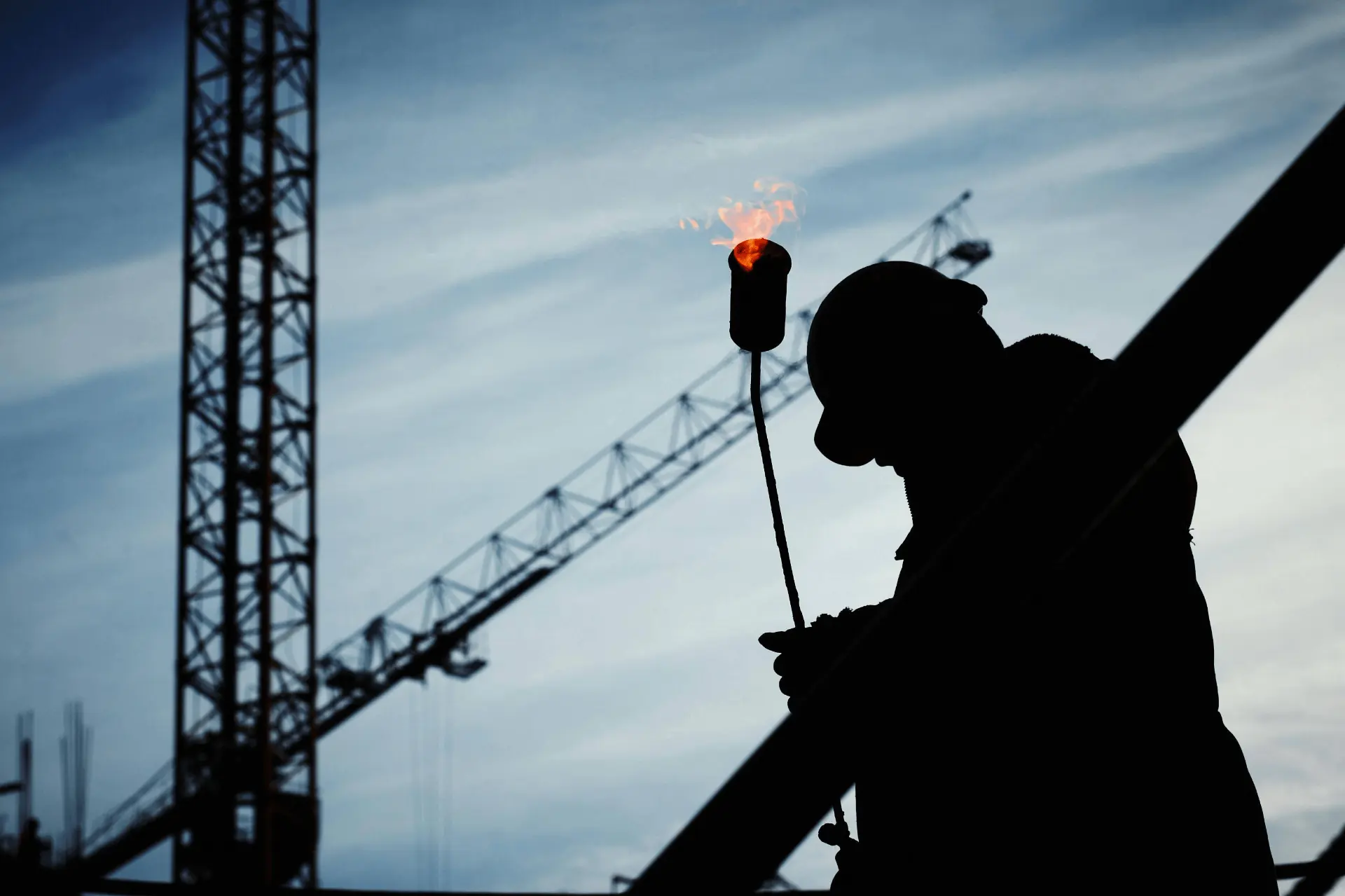 CIS: Why Staying Compliant Is No Longer Optional - CIS guide for contractors